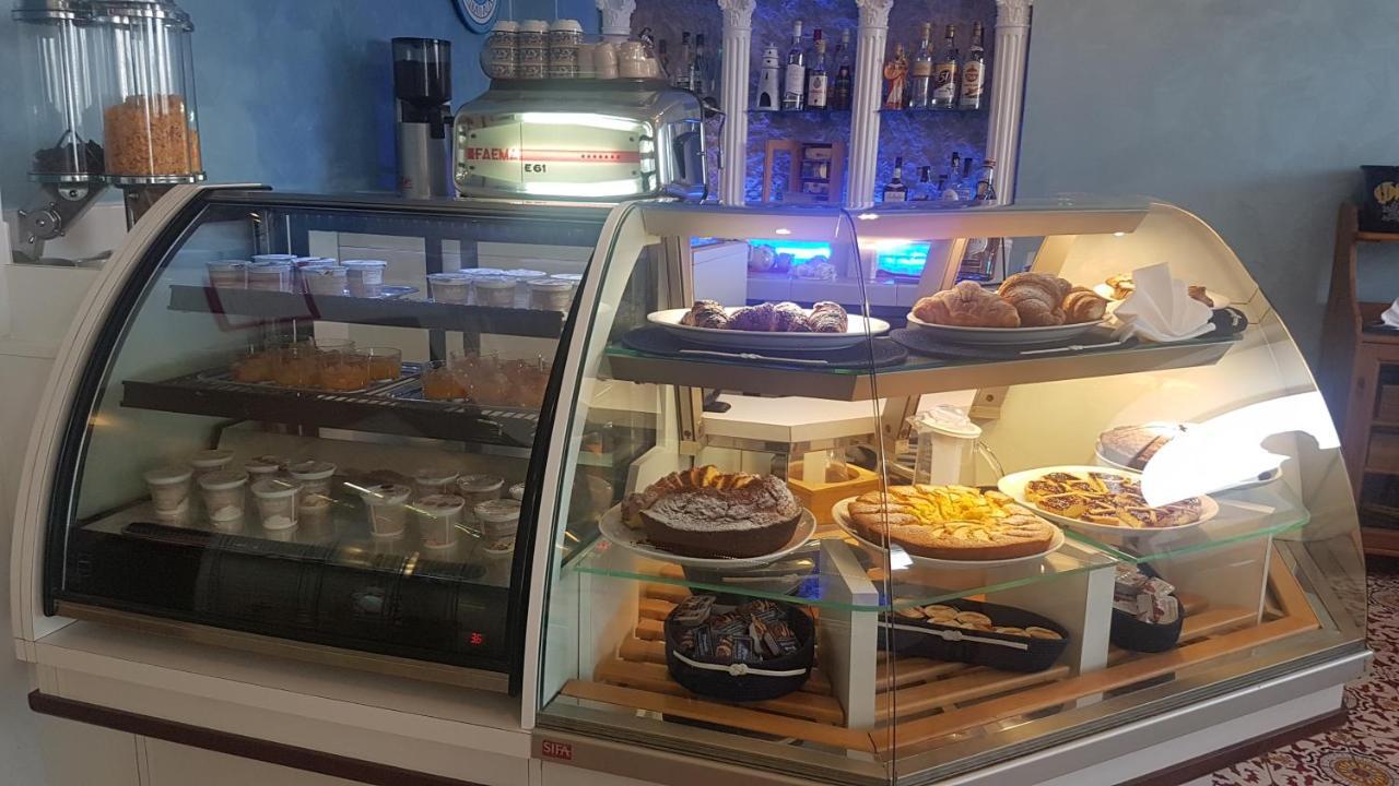 Hotel La Baia Ponza Dış mekan fotoğraf