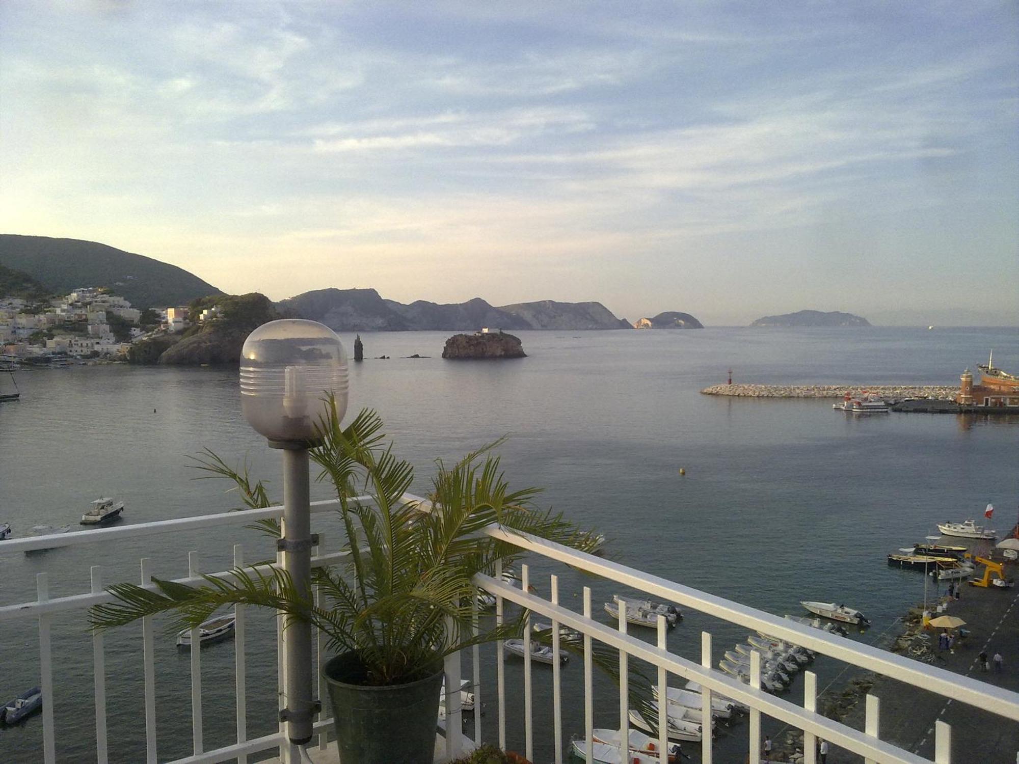 Hotel La Baia Ponza Dış mekan fotoğraf