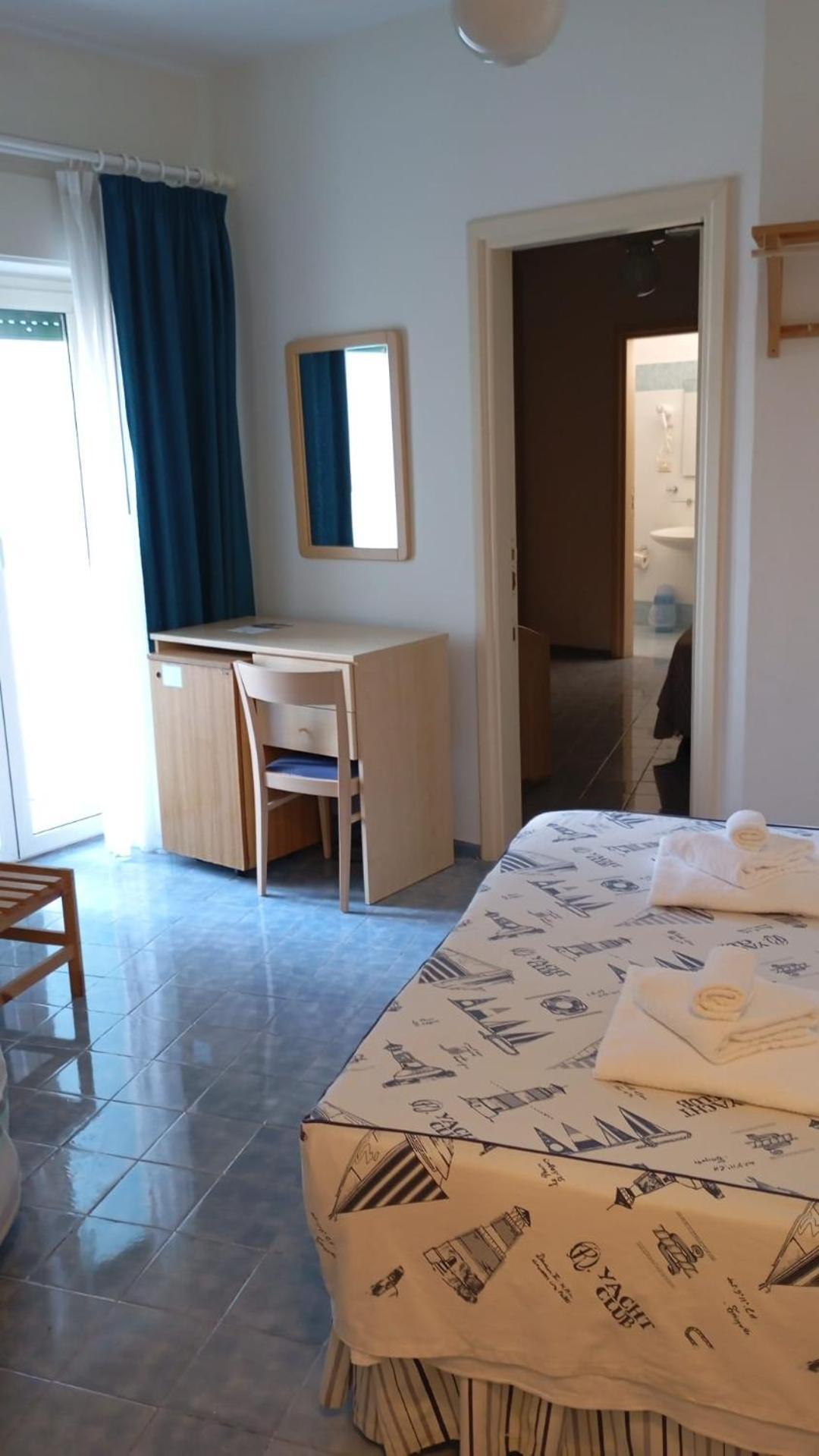 Hotel La Baia Ponza Dış mekan fotoğraf